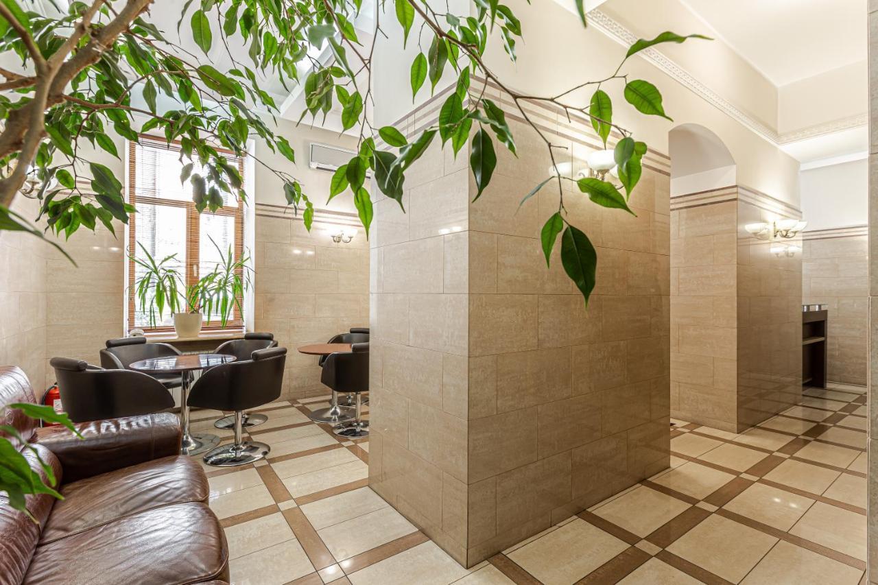Senator Center Aparthotel 4*