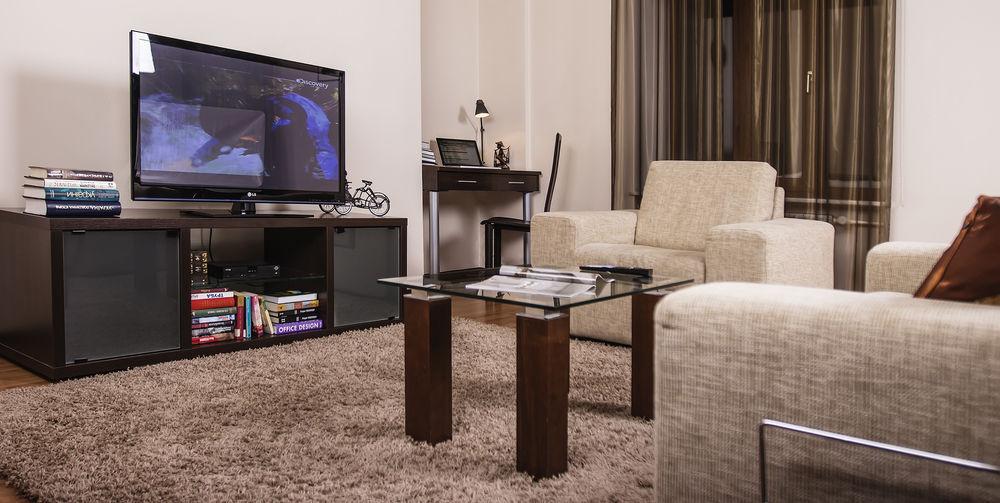 Senator Center Aparthotel 4*
